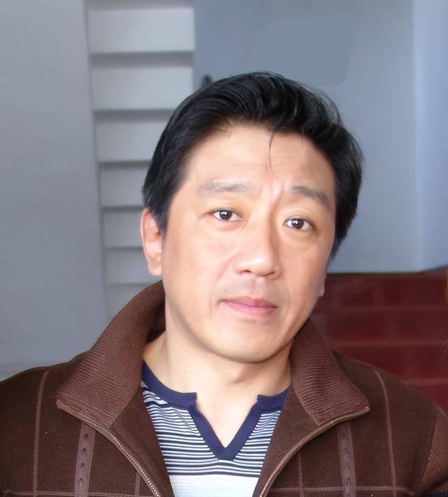 丁勇岱：儿子是知名导演，如今65岁的我不敢老去，还要照顾老母亲-14.jpg