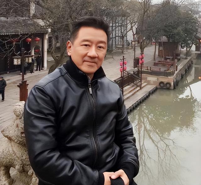 丁勇岱：儿子是知名导演，如今65岁的我不敢老去，还要照顾老母亲-15.jpg
