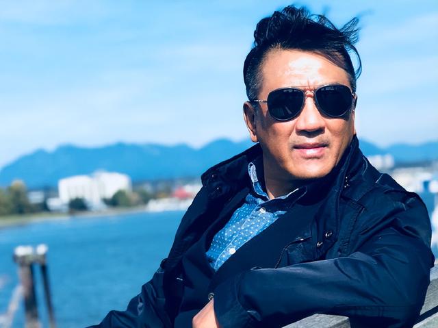 丁勇岱：儿子是知名导演，如今65岁的我不敢老去，还要照顾老母亲-24.jpg