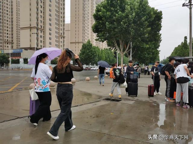 农村光棍太多了，村口大爷说：抢着生儿子传宗接代，结果没后代了-7.jpg