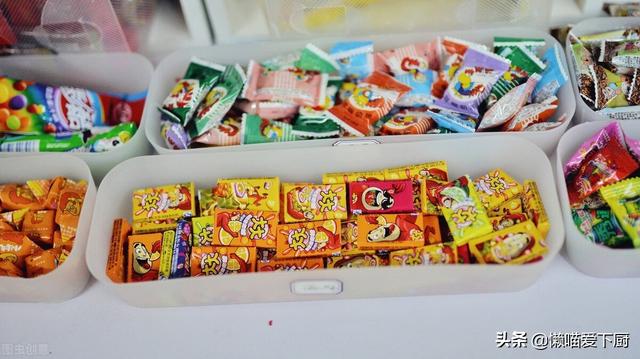 8种怀旧小零食，80、90后的回忆，全吃过的年龄都不小了-2.jpg