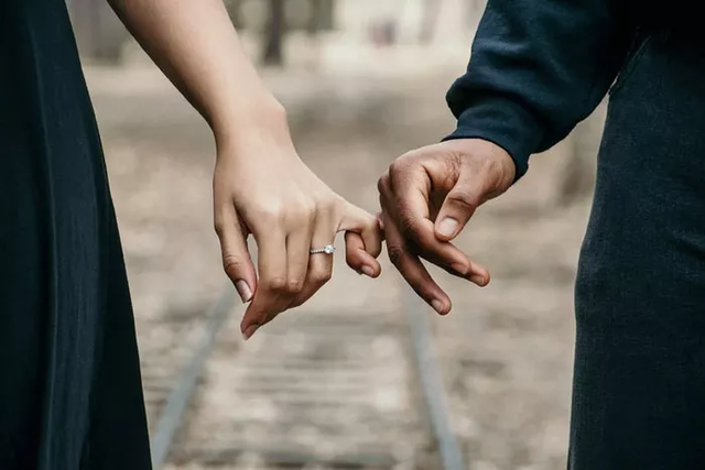30个热门“婚姻故事”引网友怒赞：遇见你之前，我从没想过结婚-8.jpg