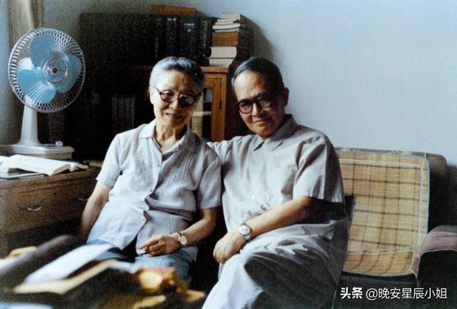 细数那些名人的唯美爱情故事-24.jpg
