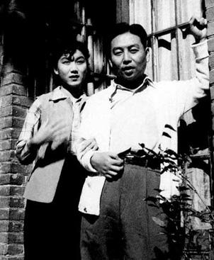 纸短情长：那些年的爱情和婚姻，不离不弃的名人恩爱夫妻-2.jpg