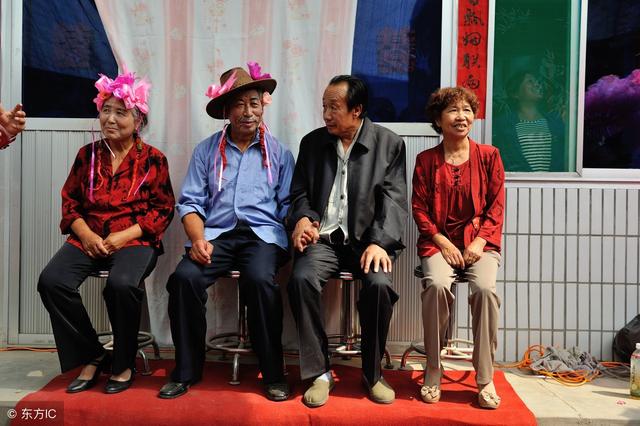 直击农村婚礼现场：各地习俗都有不同，这些习俗你们认可吗？-3.jpg