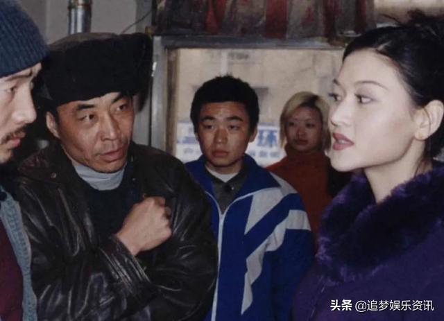 讲述草根明星王宝强成名背后的艰辛故事，揭秘他是如何一举成名-4.jpg