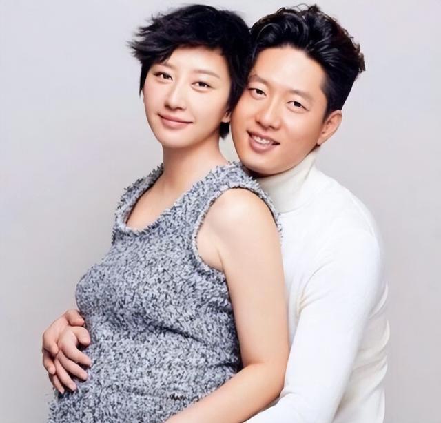 曾经恩爱一幕幕，到如今陌路人，这八对明星夫妻，都经历了什么？-58.jpg