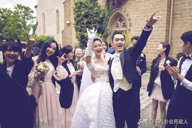 明星中的8对“半路夫妻”，幸福的他们，狠狠打脸前任-22.jpg