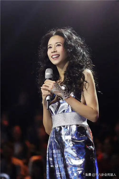 5位下嫁普通人的女明星！从海清到万茜，比起嫁豪门她们更幸福-30.jpg