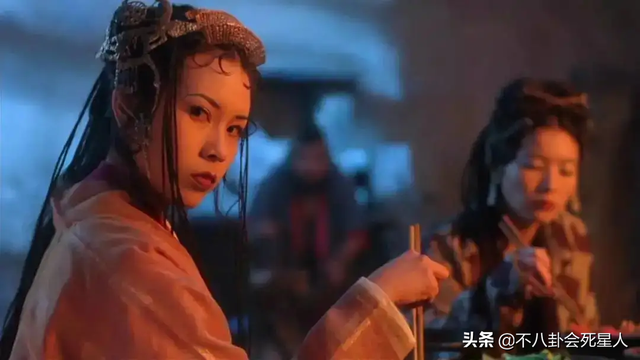 5位下嫁普通人的女明星！从海清到万茜，比起嫁豪门她们更幸福-32.jpg