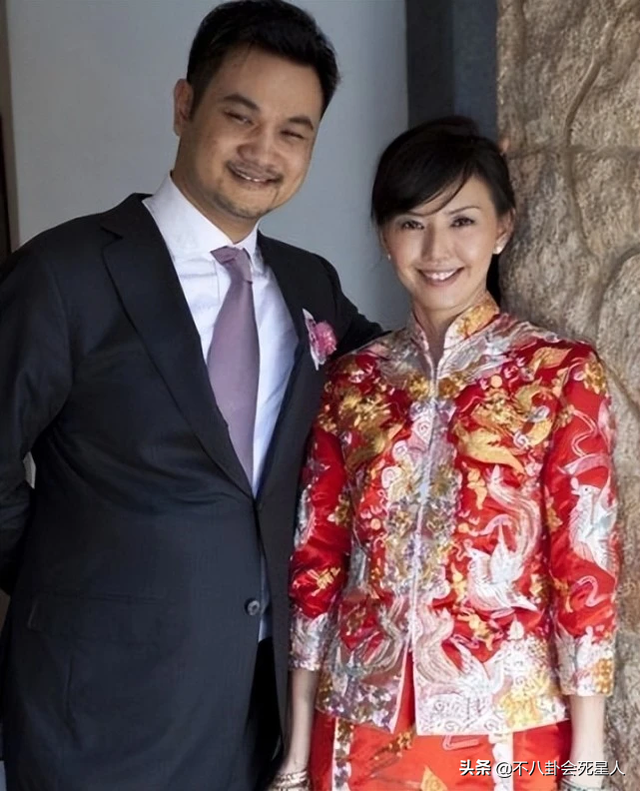 5位下嫁普通人的女明星！从海清到万茜，比起嫁豪门她们更幸福-43.jpg