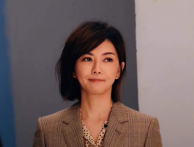 三位嫁给普通人的女星，相比那些豪门媳妇，他们的爱情让人羡慕-16.jpg