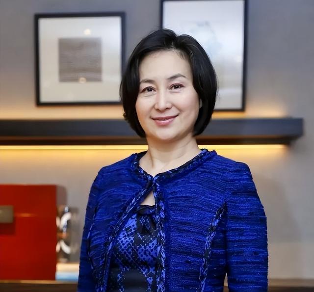 三位嫁给普通人的女星，相比那些豪门媳妇，他们的爱情让人羡慕-29.jpg