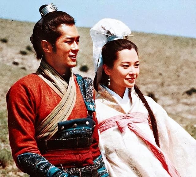 7位嫁给普通人的女星，比起嫁入豪门，她们的爱情更让人安心-13.jpg