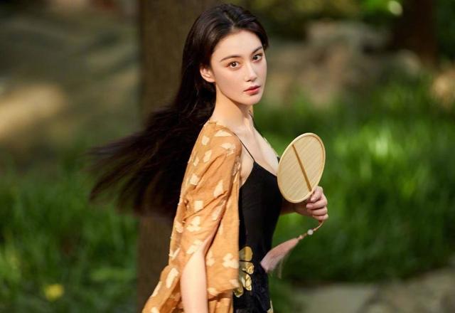 7位嫁给普通人的女星，比起嫁入豪门，她们的爱情更让人安心-17.jpg