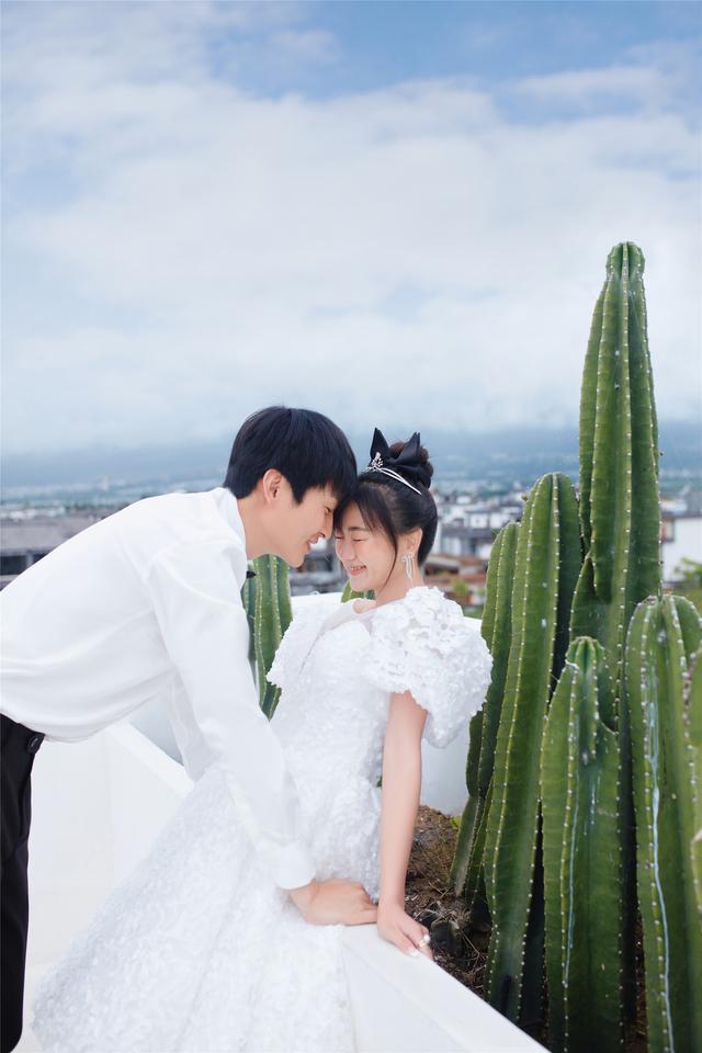 国内热门的旅拍婚纱摄影景点都有哪些？预算不多去哪儿拍婚纱照好-4.jpg
