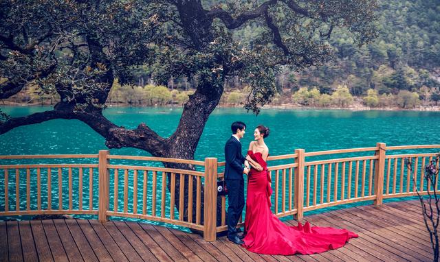 丽江旅拍婚纱照攻略:丽江婚纱摄影景点合集-1.jpg