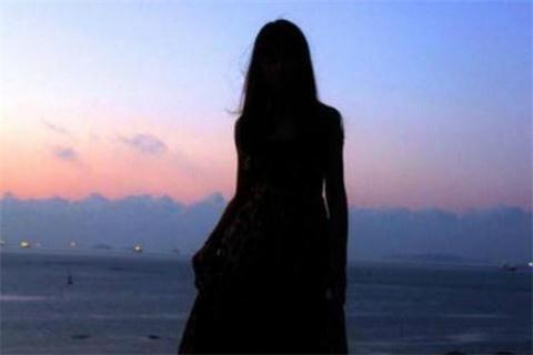 中年离婚女人的醒悟：经营了20年婚姻，我才看透这个简单的道理-1.jpg