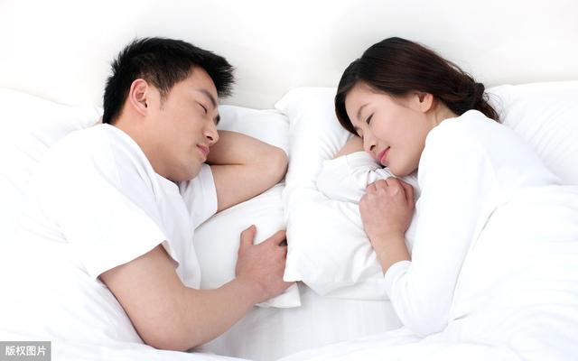 一个女人的婚姻感悟：两个人在一起最高级的浪漫，就是柴米油盐-1.jpg