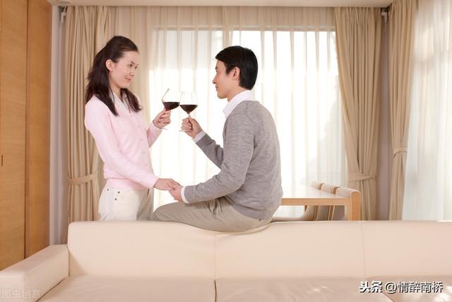 对于夫妻来说，互相鼓励和互相搀扶，两个人的爱情能长久-3.jpg