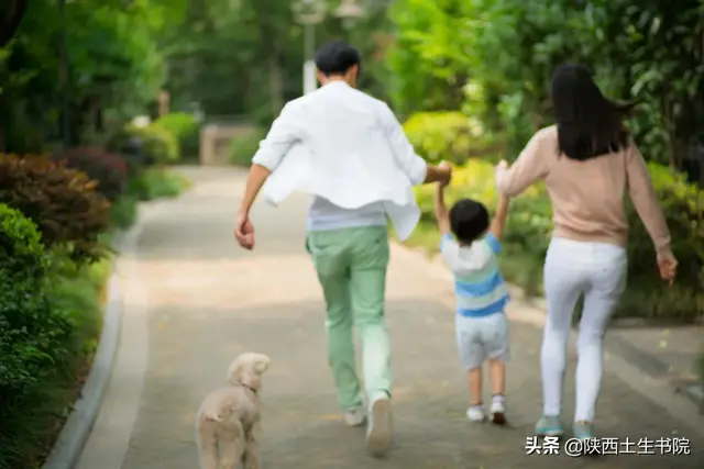 杨绛：熟不逾矩，是最舒服的关系-3.jpg