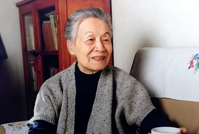 杨绛： 你要相信最好的自己，一定会留给最好的人-1.jpg