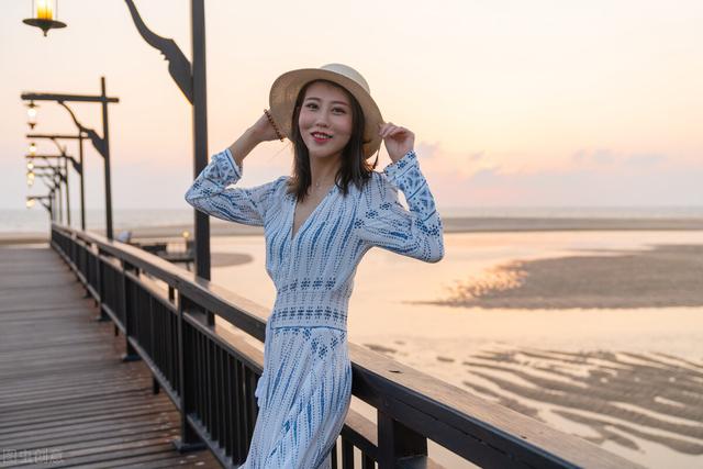 情感自述：那年青岛出差，偶遇40岁老板娘，与她的一段情缘-3.jpg
