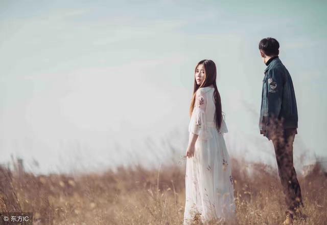 人到中年，婚姻里会迎来哪三大危机？-1.jpg