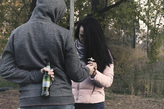 婚姻出现危机，如何正确的修复婚姻-1.jpg