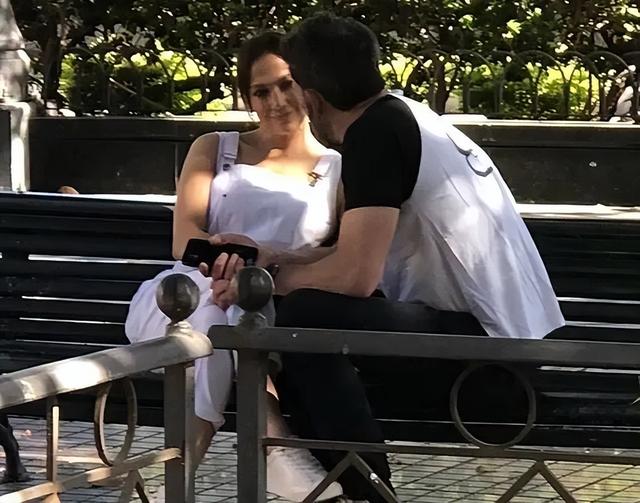 又一对顶流分手20年破镜重圆，他们的故事，比大S再婚更好磕-10.jpg
