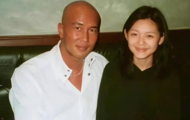 兜兜转转还是你，离婚又复婚的8对明星夫妻，回忆总是美好的-1.jpg