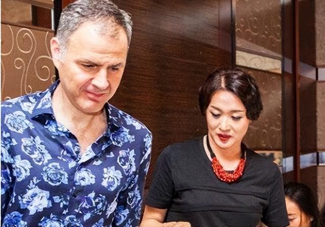 兜兜转转还是你，离婚又复婚的8对明星夫妻，回忆总是美好的-29.jpg