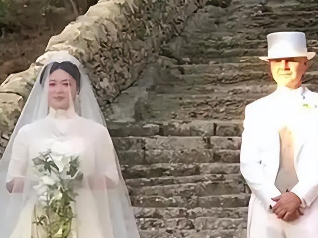 兜兜转转还是你，离婚又复婚的8对明星夫妻，回忆总是美好的-32.jpg
